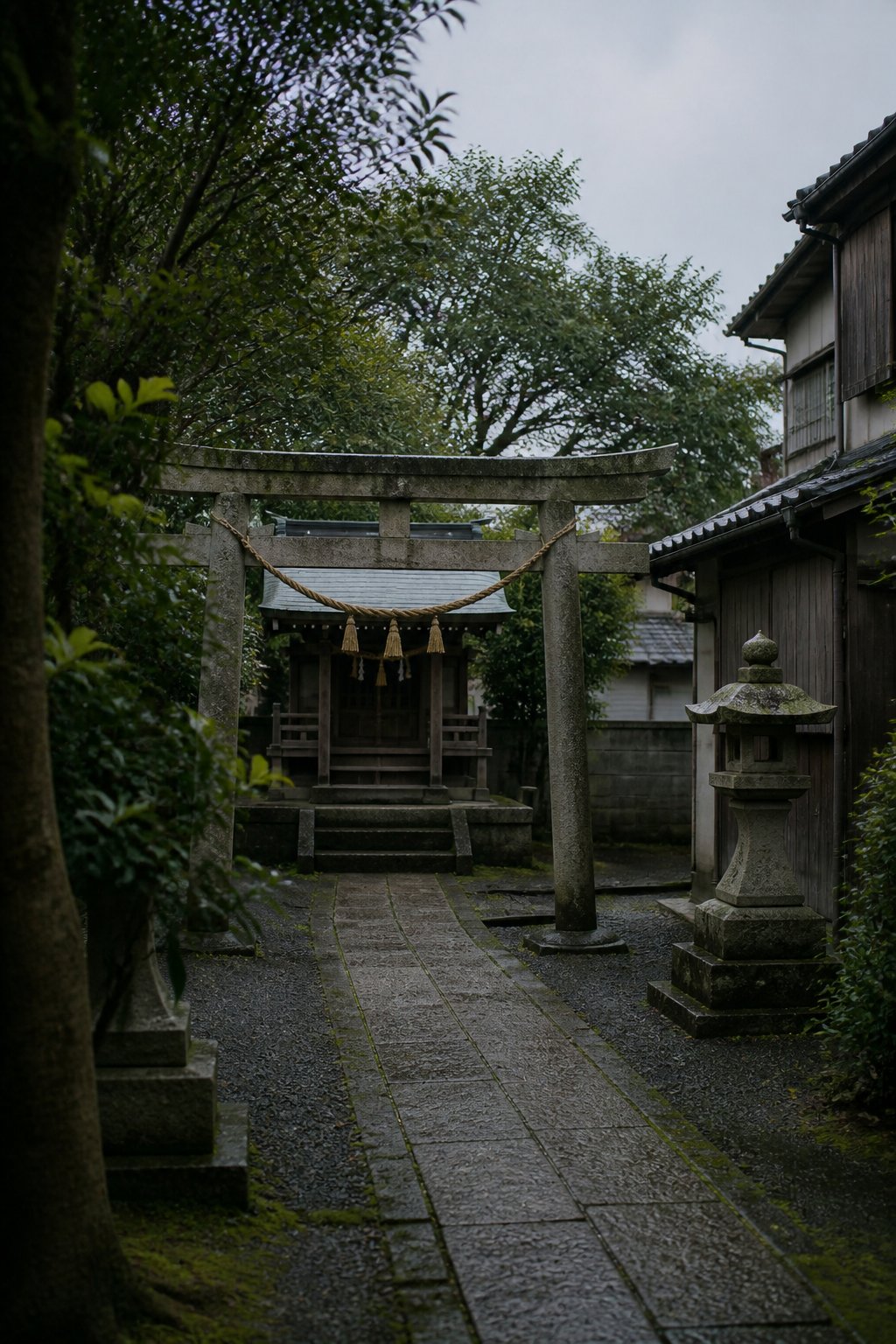 A small empty neighborhood shrine